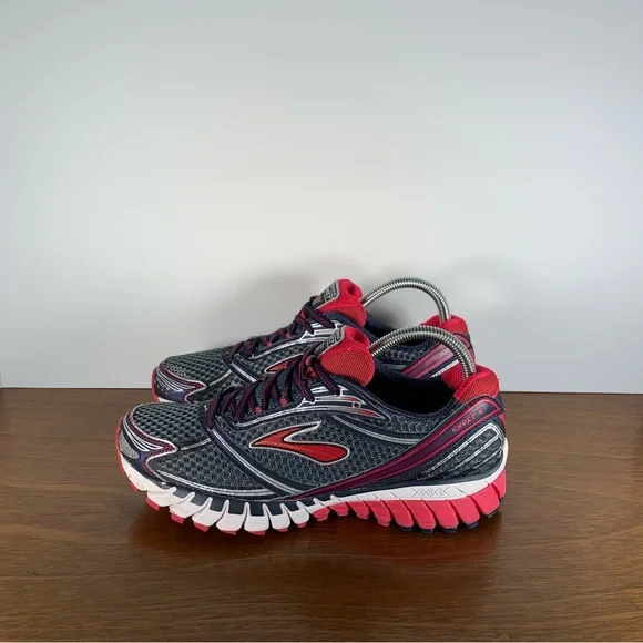Brooks - Ghost 6 Athletic Shoes Red Gray - Women’s 8.5 - Picture 3 of 8